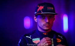 Verstappen: Hamilton l'uomo da battere? Non la penso così, anche la Ferrari sembra forte - Verstappen