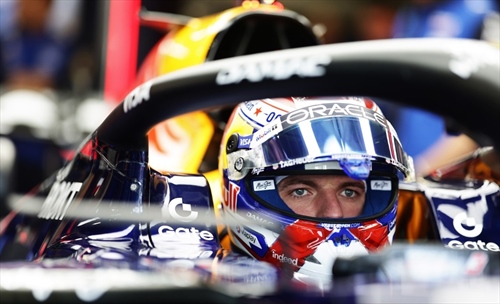 Verstappen ai ferri corti con la Red Bull: ora può rescindere il contratto