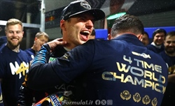 Verstappen avrebbe vinto il Mondiale con McLaren e Ferrari? La risposta degli opinionisti Sky