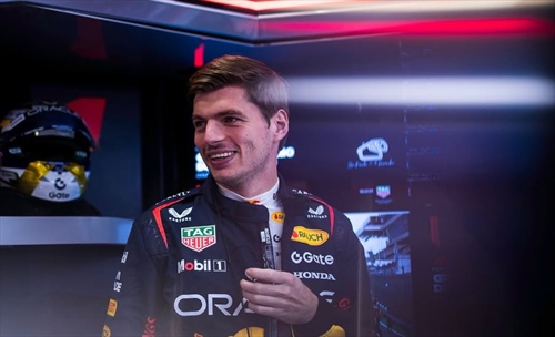 Verstappen avverte McLaren: «Due prime guide finiranno per ostacolarsi. Dovrebbero imitare Real Madrid» - Verstappen avverte McLaren: «Due contendenti al titolo finiranno per ostacolarsi»