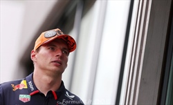 Verstappen continuerà con le gare online: le parole dure contro la Red Bull