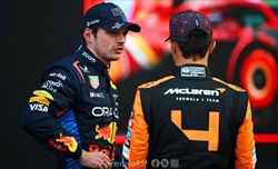Verstappen contro Norris: la differenza tra il campione ed il «fifone» - Verstappen contro Norris: la differenza tra il campione ed il «fifone»