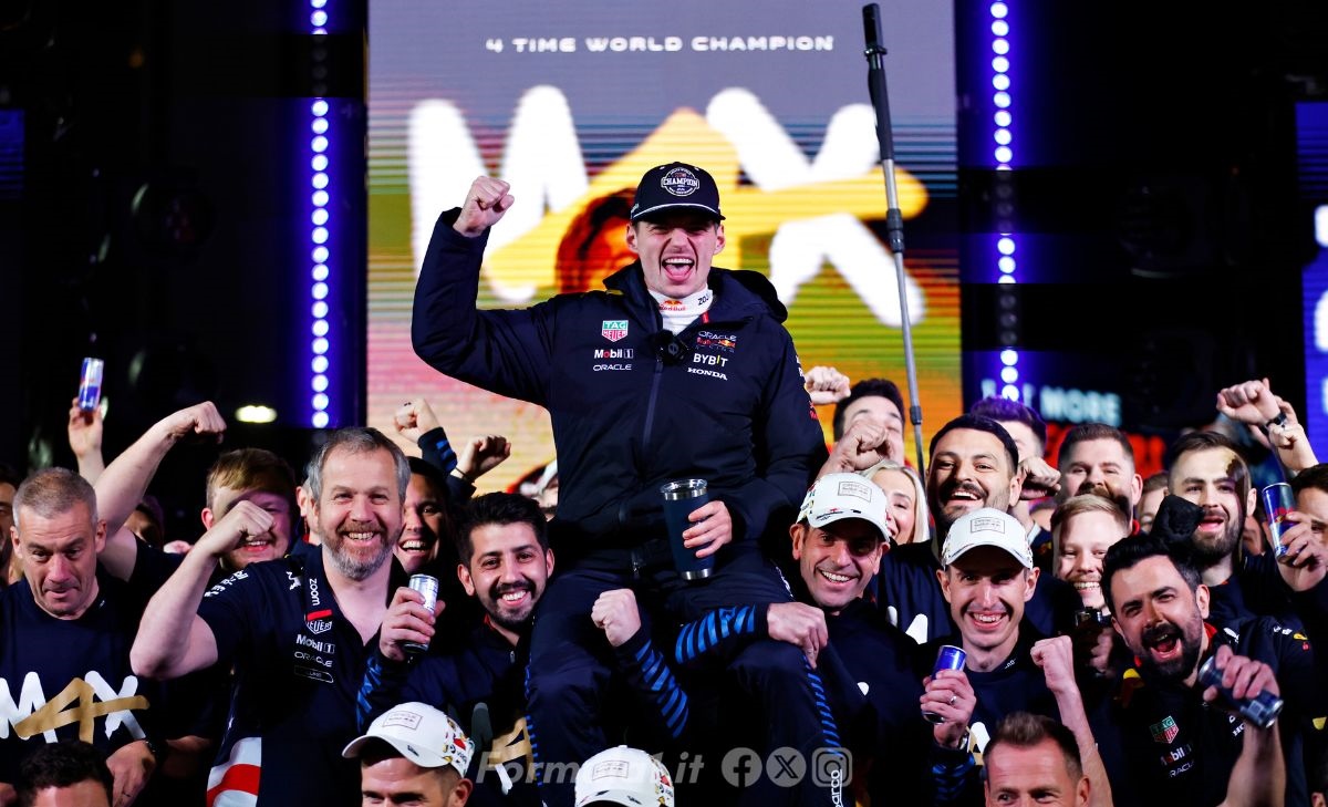 Verstappen costruisce una fortezza: ora è il momento migliore per restare in Red Bull