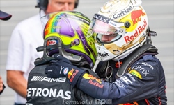 Verstappen e la sua diversa rivalità con Hamilton e con Leclerc - Verstappen e la sua diversa rivalità con Hamilton e con Leclerc