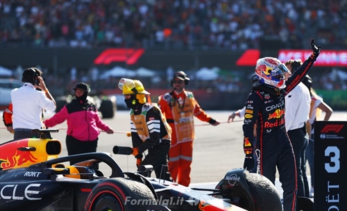Verstappen frenato dalla VSC: l'inaspettata reazione dell'olandese