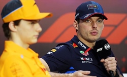 Verstappen gela le critiche: «So quello che faccio»