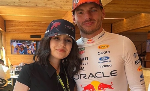 Verstappen gesto da campione: mantiene la promessa e aspetta Nina