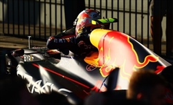 Verstappen getta la spugna: Soluzione ai problemi lontana. Titolo? Con altre 45 gare forse... - Verstappen getta la spugna: Soluzione ai problemi lontana. Titolo? Con altre 45 gare forse...