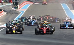 Verstappen invita Leclerc a tranquillizzarsi: «I weekend difficili arriveranno anche per noi» - Verstappen invita Leclerc a tranquillizzarsi: «I weekend difficili arriveranno anche per noi»