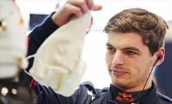 Verstappen: Non sono preoccupato dalla nuova Mercedes W13, aggiornamenti anche in Red Bull - Verstappen: Non sono preoccupato dalla nuova Mercedes W13, aggiornamenti anche in Red Bull