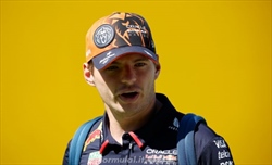 Verstappen perde la pole ma accetta la sfida: «Ora è più interessante» - Verstappen perde la pole ma accetta la sfida: «Ora è più interessante»