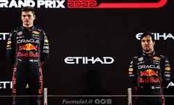 Verstappen-Perez, ci risiamo. Max: «Bisogna accettare il proprio ruolo. Non si può vivere nelle favole» - Verstappen-Perez, ci risiamo. Max: «Bisogna accettare il proprio ruolo. Non si può vivere nelle favole»