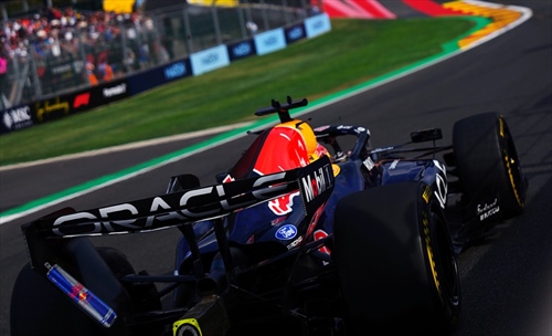 Verstappen prende tutto ciò che Spa concede: terzo posto, sostanza e zero rimpianti - Verstappen prende tutto ciò che Spa concede: terzo posto, sostanza e zero rimpianti