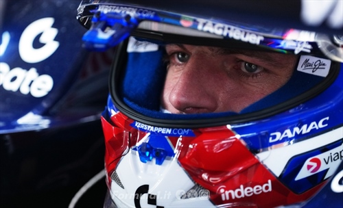 Verstappen, prima pole stagionale: «Finalmente ci siamo riusciti. Ora punto a vincere»