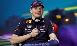 Verstappen, problema gomme: la macchina le ''mangia troppo'' e la preoccupazione sulla mercedes