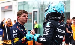 Verstappen punzecchia Mercedes: «Sarei deluso se fossi in loro per non aver vinto» - Verstappen punzecchia Mercedes: «Sarei deluso se fossi in loro per non aver vinto»