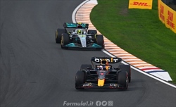 Verstappen può davvero vincere tutte le gare restanti? Hamilton: «L'auto è quasi imbattibile» - Verstappen può davvero vincere tutte le gare restanti? Hamilton: «L'auto è quasi imbattibile»