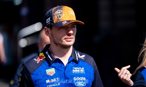 Verstappen rimonta in Ungheria: dalla rabbia al secondo posto a Budapest - Verstappen rimonta in Ungheria: dalla rabbia al secondo posto a Budapest