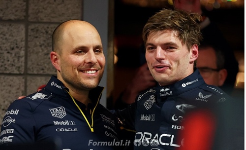 Verstappen saluta Lambiase: «Non gira tutto attorno a me» - Verstappen saluta Lambiase: «Non gira tutto attorno a me»
