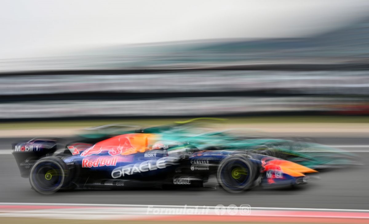 Verstappen sbaglia ripetutamente e attacca Lambiase: «Perché non me lo avete detto?»