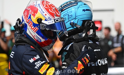 Verstappen sempre più vicino alla Mercedes: arriva uno spoiler da una sua conoscenza 