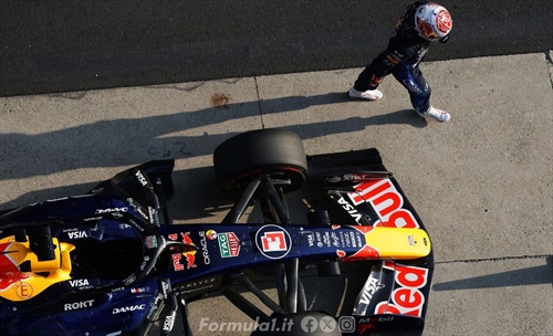 Verstappen senza freni: «Un disastro, i problemi sono tanti» - Verstappen senza freni: «Un disastro, i problemi sono tanti»