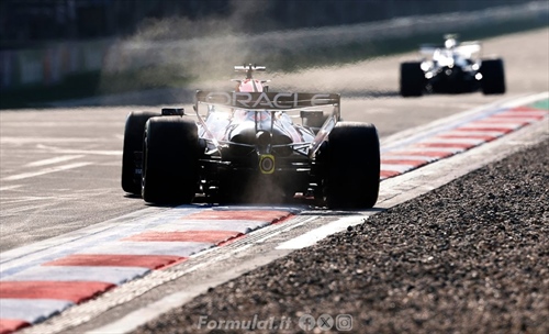 Verstappen senza freni: «Un disastro, i problemi sono tanti» - Verstappen senza freni: «Un disastro, i problemi sono tanti»