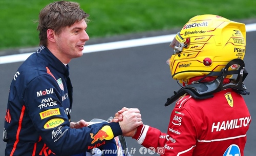 Verstappen sorprende: «Hamilton? Fa male vederlo così»