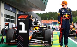 Verstappen spiega perché il dominio Red Bull annoia solo i finti appassionati - Verstappen spiega perché il dominio Red Bull annoia solo i finti appassionati