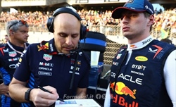 Verstappen sul costruttori: «Sono andate male troppe cose per sfidare McLaren» - Verstappen sul costruttori: «Sono andate male troppe cose per sfidare McLaren»