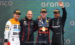 Verstappen verso il terzo titolo, Hamilton: «Se guidassi io la vettura di Perez...» - Verstappen verso il terzo titolo, Hamilton: «Se guidassi io la vettura di Perez...»