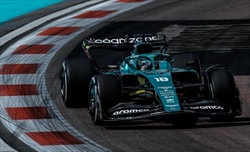 Aston Martin - Vettel: «Sarà una gara diversa rispetto alle ultime avute in Spagna» - Vettel