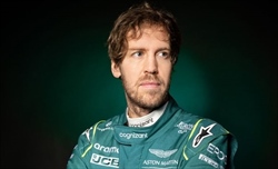 Vettel: Contento di non essere stato a Jeddah. Ambiente? La F1 fa molto poco, una soluzione... - Vettel 2
