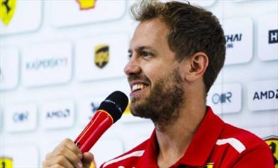 Vettel, piccoli probemi ma la macchina va molto bene e domani sarà meglio - Vettel, la macchina va bene ma domani sarà meglio, oggi qualche problema 