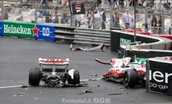Vettel sotto shock dopo l'incidente di Mick Schumacher: «I media gli concedano tregua» - Vettel sotto shock dopo l'incidente di Mick Schumacher: «I media gli concedano tregua»