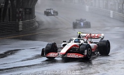 Vettel sotto shock dopo l'incidente di Mick Schumacher: «I media gli concedano tregua» - Vettel sotto shock dopo l'incidente di Mick Schumacher: «I media gli concedano tregua»