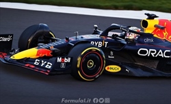 Vetture 2022 concettualmente molto diverse-Mercedes studia soluzioni rivali: non solo Red Bull
