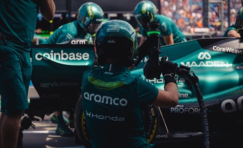 Vibrazioni in calo, pressione in aumento: Honda festeggia il minimo indispensabile - Vibrazioni in calo, pressione in aumento: Honda festeggia il minimo indispensabile