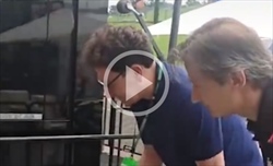 VIDEO - Binotto, partita a biliardino nel paddock a Monza