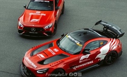 VIDEO - F1, la singolare sfida tra Safety Car e Medical Car: qual è la più veloce? - VIDEO - F1, la singolare sfida tra Safety Car e Medical Car: qual è la più veloce?