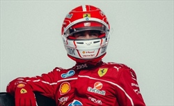 VIDEO - Ferrari, l'imbarazzo di Leclerc per il suo primo «incidente» del 2025 - VIDEO - Ferrari, l'imbarazzo di Leclerc per il suo primo «incidente» del 2025