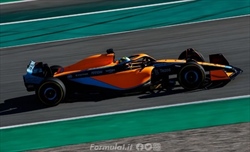 VIDEO - McLaren MCL36 in pista a Barcellona