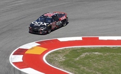 VIDEO - Raikkonen, che sorpasso su Button in NASCAR. Poi Jenson finisce meglio - VIDEO - Raikkonen e Button, che battaglia in NASCAR