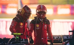 Villeneuve prevede scintille in Ferrari: «Nessun gioco di squadra, Sainz avrà un solo obiettivo»
