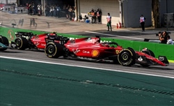 Villeneuve: «Se la Ferrari dovesse perdere il secondo posto sarebbe imbarazzante»
