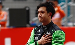 Villeneuve su Zhou: «Non merita il sedile della F1»