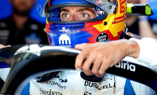 Villenueve critica la FIA: «Penalità a Sainz davvero imbarazzante» - Villenueve critica la FIA: Penalità a Sainz davvero imbarazzante«
