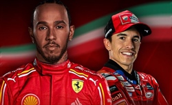 Voglia di riscatto e ambizioni mondiali: Hamilton e Marquez scelgono la Rossa - Voglia di riscatto e ambizioni mondiali: Hamilton e Marquez scelgono la Rossa