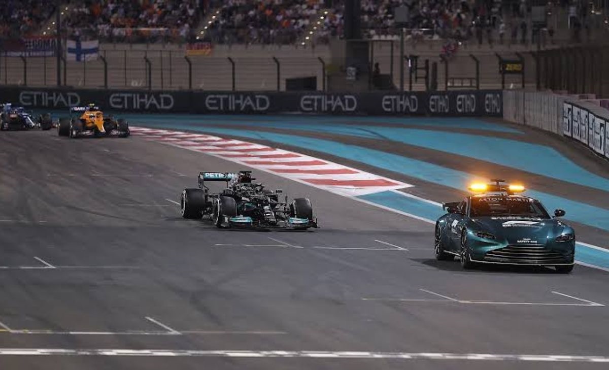 Volete un pezzo di storia? In vendita la Safety Car di Abu Dhabi 2021