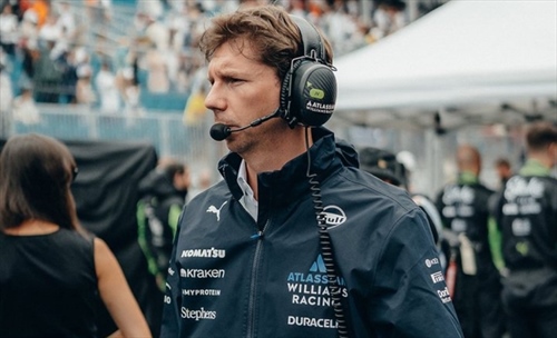 Vowles commenta le difficoltà di Sainz: «Non possiamo dargli una Ferrari»